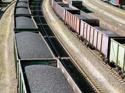 Environmental Groups Call on EPA to Regulate Coal Pollution from Uncovered Rail Cars